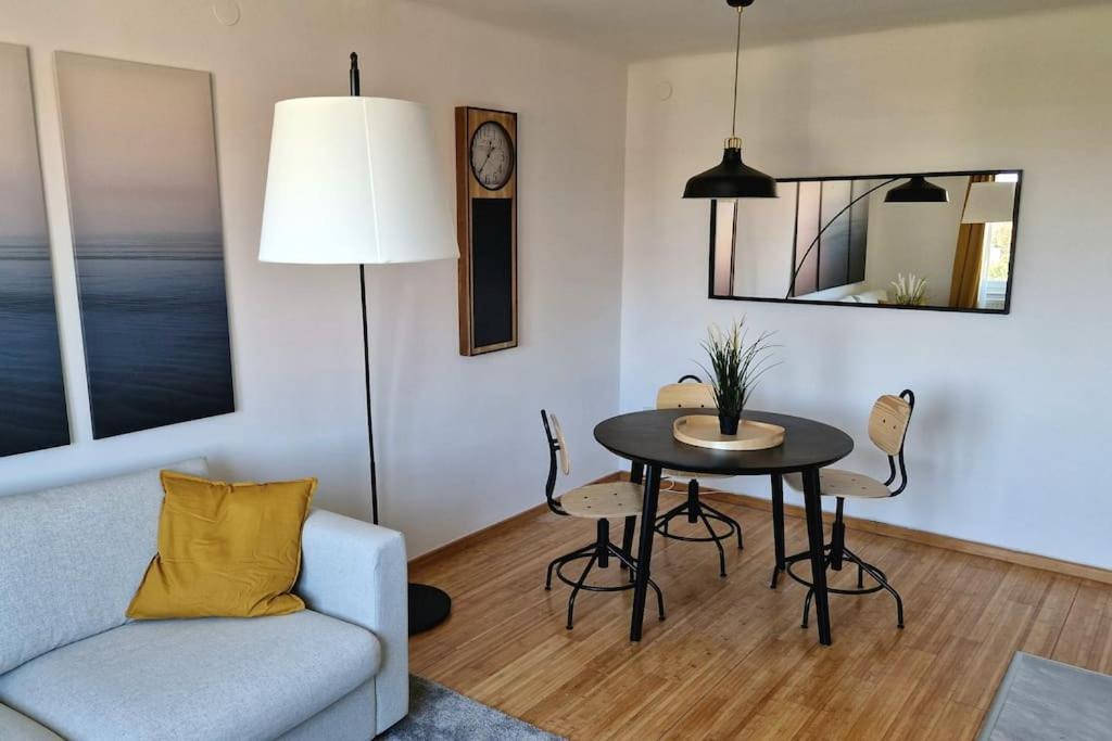 Apartamento Midnight Blue Oasis - Center, Free Parking Zagreb Exterior foto